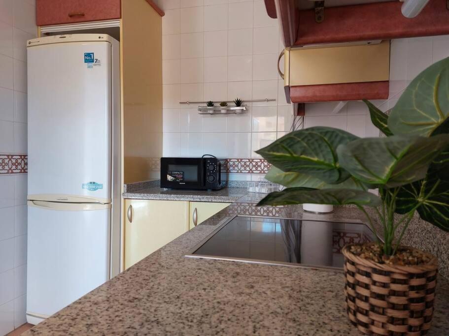 Apartamento Con Vistas Al Mar. Salobrena Exterior photo